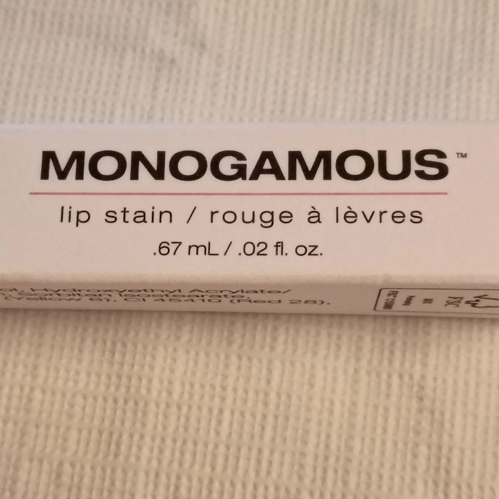 WOOSH Beauty Monogamous Lip Stain Devoted NIP